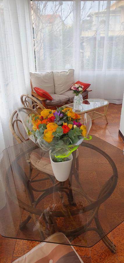 סנרי-סור-מר Appartement Entier Au Dessus De Villa, Climatisation Reversible Poele A Bois Tres Chaleureux , Wi Fi Parking Privee Gratuit Situation 500 M, Plage Et Centre Ville מראה חיצוני תמונה