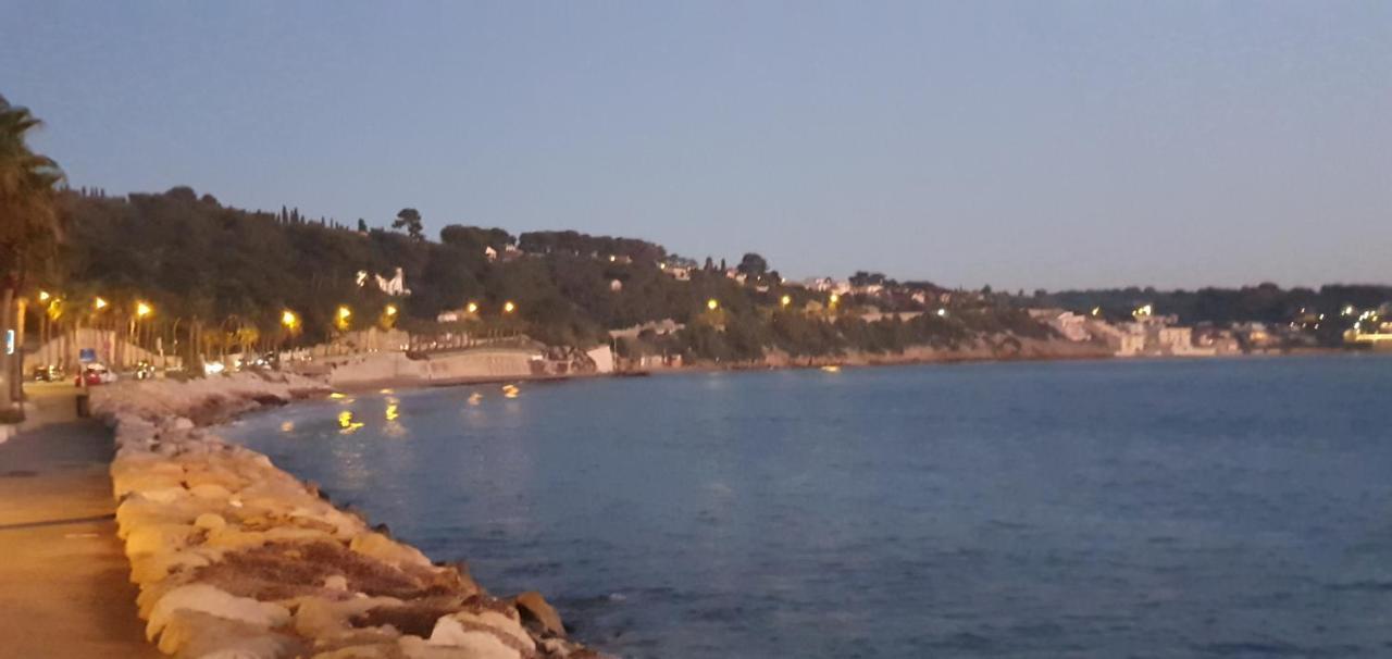 סנרי-סור-מר Appartement Entier Au Dessus De Villa, Climatisation Reversible Poele A Bois Tres Chaleureux , Wi Fi Parking Privee Gratuit Situation 500 M, Plage Et Centre Ville מראה חיצוני תמונה