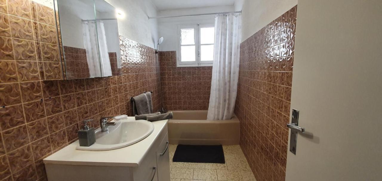 סנרי-סור-מר Appartement Entier Au Dessus De Villa, Climatisation Reversible Poele A Bois Tres Chaleureux , Wi Fi Parking Privee Gratuit Situation 500 M, Plage Et Centre Ville מראה חיצוני תמונה