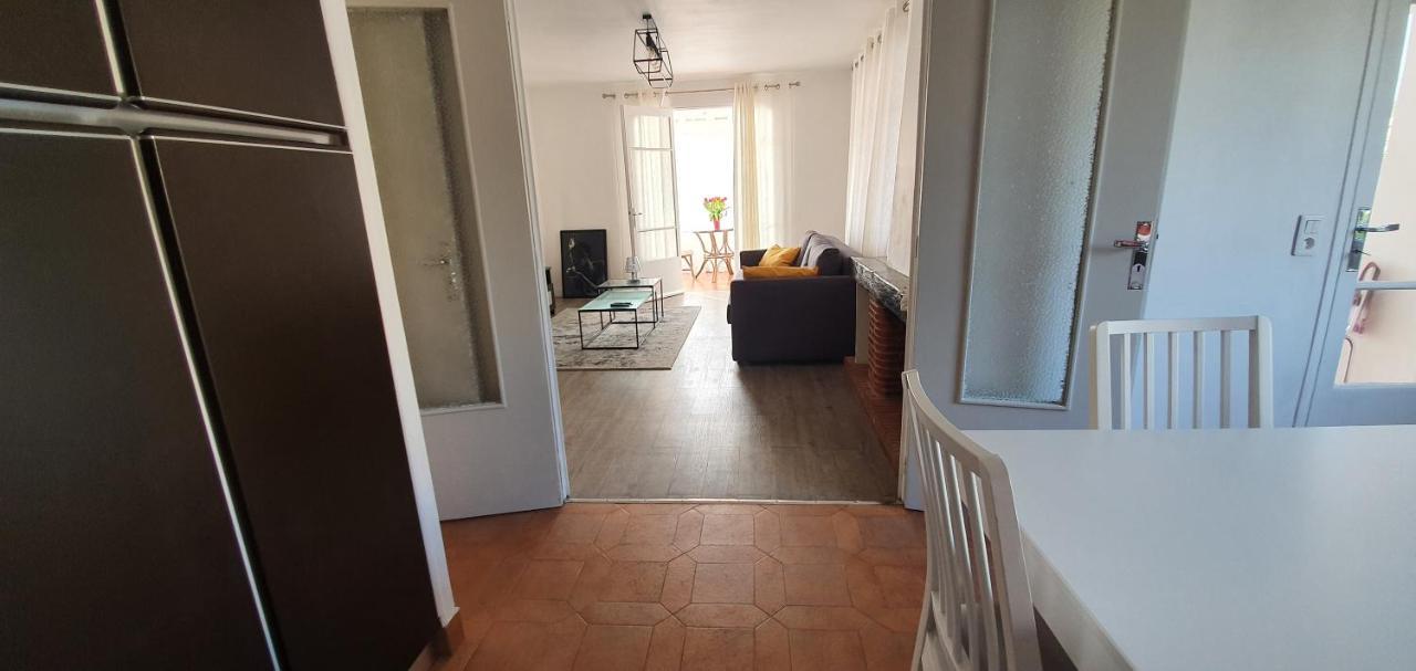 סנרי-סור-מר Appartement Entier Au Dessus De Villa, Climatisation Reversible Poele A Bois Tres Chaleureux , Wi Fi Parking Privee Gratuit Situation 500 M, Plage Et Centre Ville מראה חיצוני תמונה